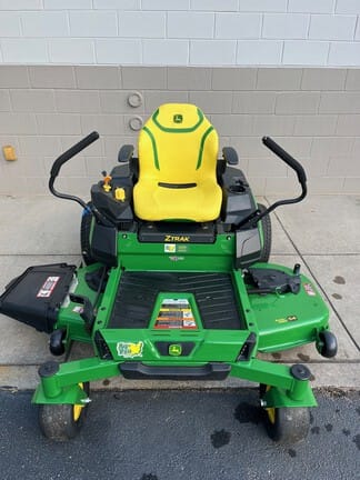 2024 John Deere Z330R Equipment Image0