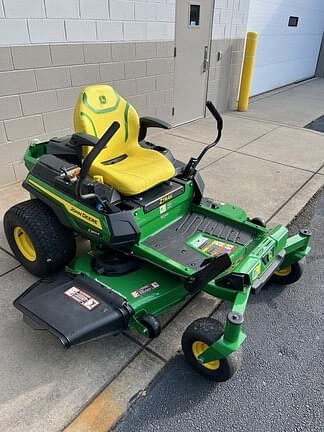 Image of John Deere Z330R equipment image 2