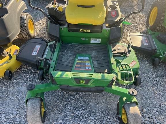 Image of John Deere Z330R equipment image 2