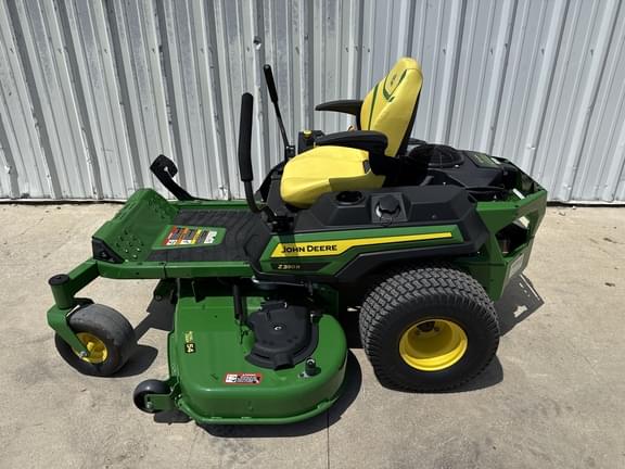 Image of John Deere Z330R Primary image