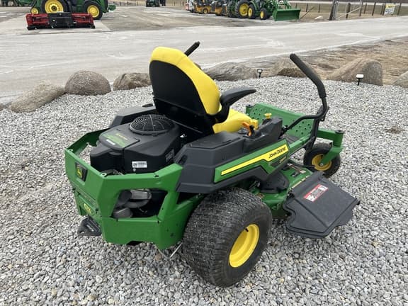 Image of John Deere Z330R equipment image 4