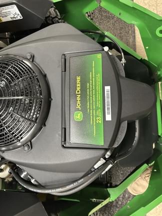 Image of John Deere Z330R equipment image 3