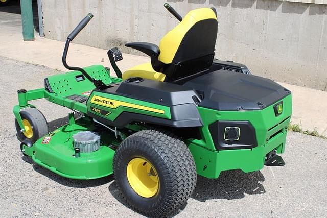 Image of John Deere Z370R equipment image 2