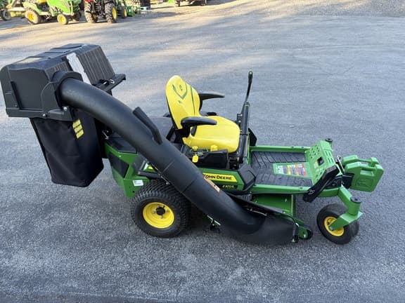 Image of John Deere Z370R equipment image 1