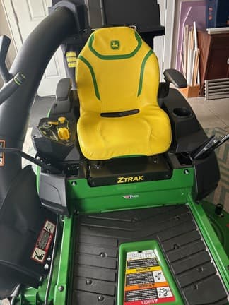 Image of John Deere Z370R equipment image 4