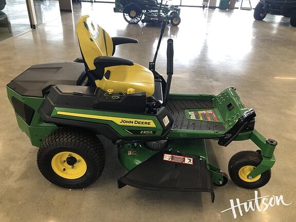 Image of John Deere Z370R Electric Primary image