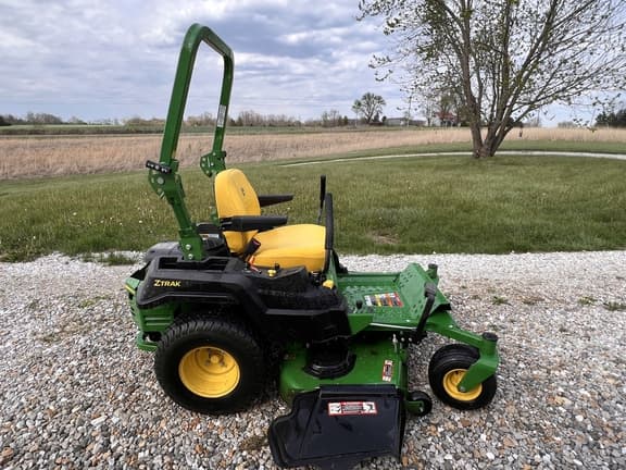 Image of John Deere Z515E equipment image 1