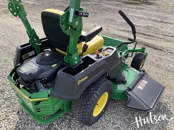 Image of John Deere Z515E equipment image 2