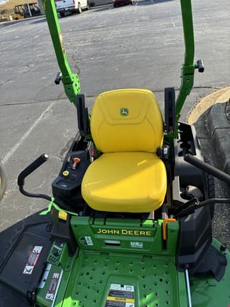 Image of John Deere Z515E equipment image 2