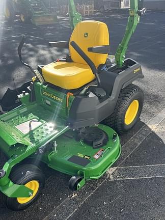 Image of John Deere Z515E equipment image 3