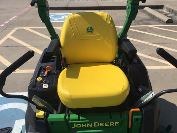 Image of John Deere Z515E equipment image 3