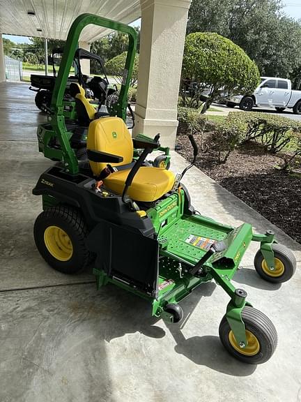 Image of John Deere Z515E equipment image 2