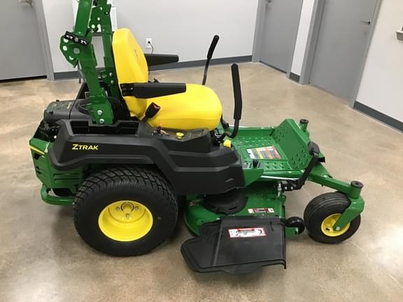 Image of John Deere Z515E equipment image 4
