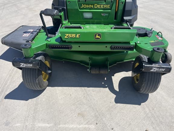Image of John Deere Z515E equipment image 4