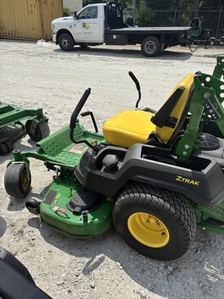 Image of John Deere Z515E equipment image 4