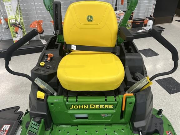 Image of John Deere Z515E equipment image 2