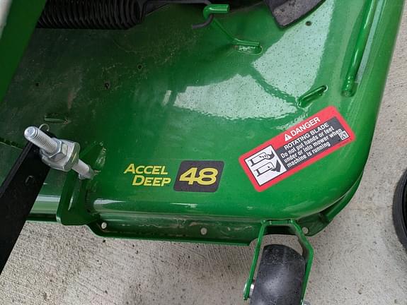 Image of John Deere Z515E equipment image 4