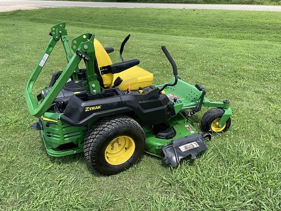 Image of John Deere Z515E equipment image 2
