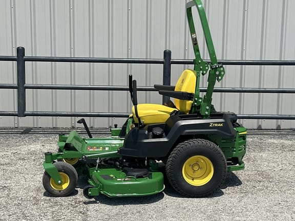 2024 John Deere Z515E Equipment Image0