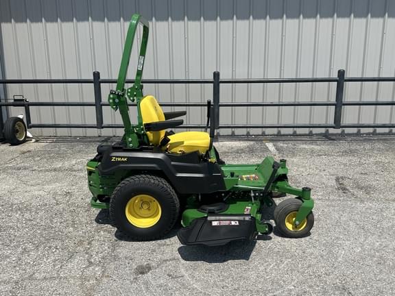Image of John Deere Z515E equipment image 4