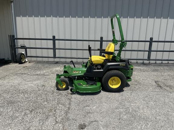 Image of John Deere Z515E equipment image 1