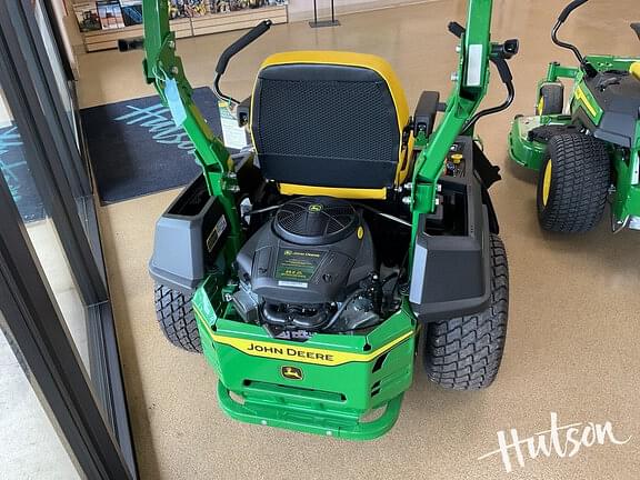 Image of John Deere Z515E equipment image 3