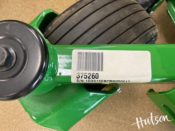 Image of John Deere Z515E equipment image 4