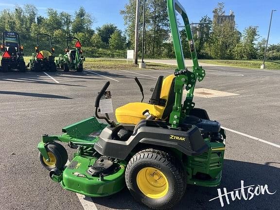 Image of John Deere Z515E equipment image 3