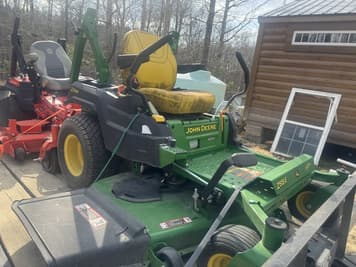 Main image John Deere Z515E