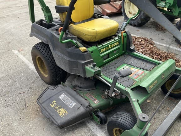 Image of John Deere Z530M equipment image 3