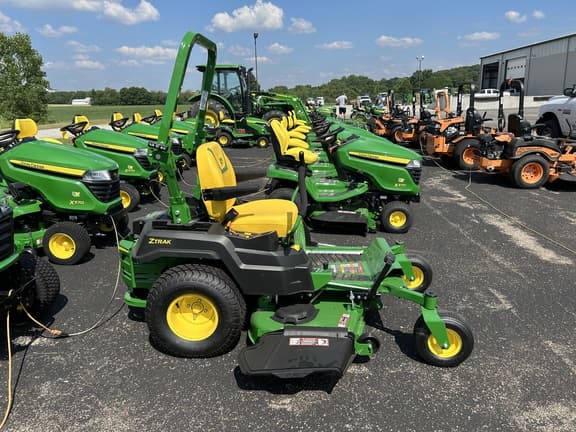 Image of John Deere Z530M equipment image 3