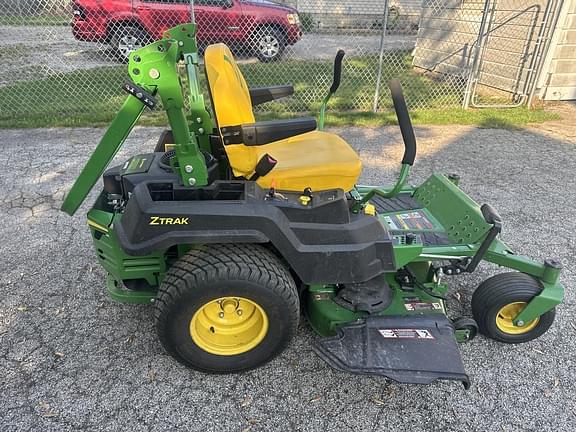 Image of John Deere Z530M equipment image 1