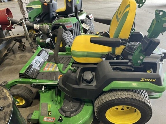 2024 John Deere Z530R Equipment Image0