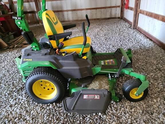 Image of John Deere Z530R equipment image 1