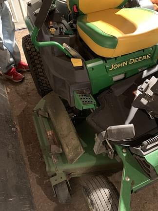 Image of John Deere Z545R equipment image 4