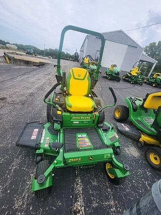 Image of John Deere Z545R equipment image 2