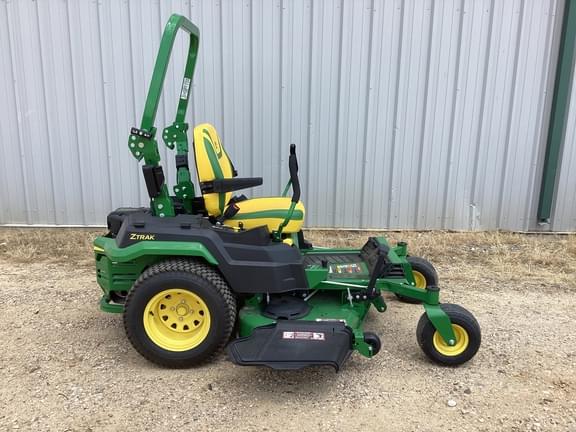 Image of John Deere Z545R equipment image 1