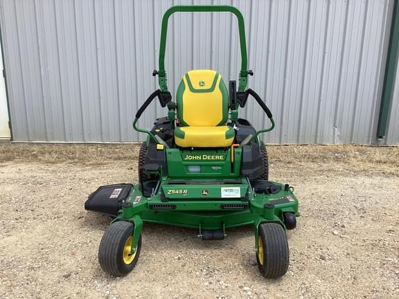 Image of John Deere Z545R equipment image 2