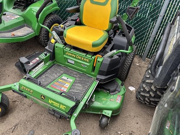 Image of John Deere Z545R Image 1