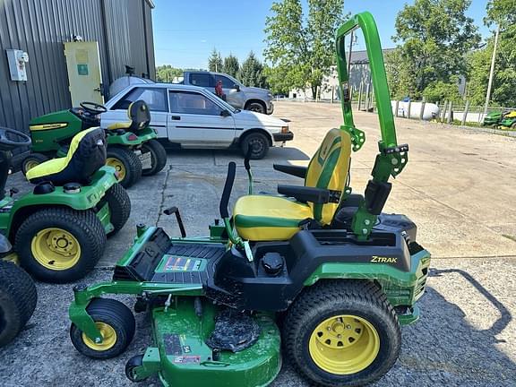 Image of John Deere Z545R equipment image 2