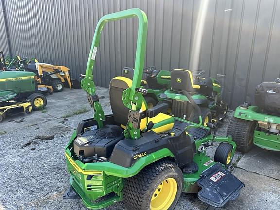 Image of John Deere Z545R equipment image 4