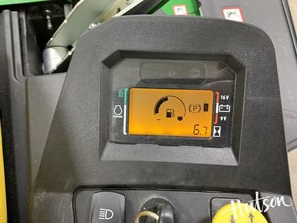 Image of John Deere Z545R equipment image 4