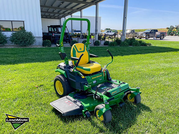 Image of John Deere Z545R equipment image 2