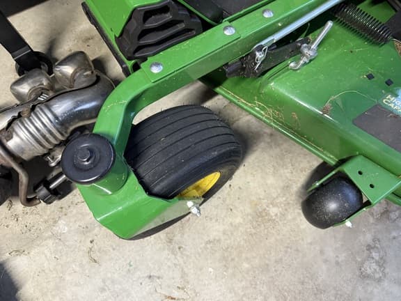 Image of John Deere Z545R equipment image 3