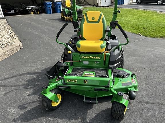 Image of John Deere Z545R equipment image 2