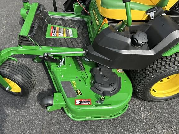 Image of John Deere Z545R equipment image 1