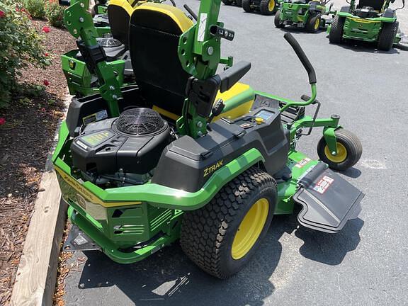 Image of John Deere Z545R equipment image 4