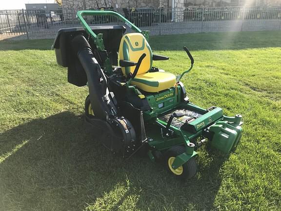 Image of John Deere Z545R equipment image 2