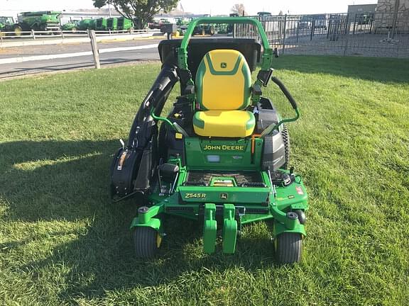 Image of John Deere Z545R equipment image 1