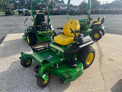 Image of John Deere Z720E Primary image